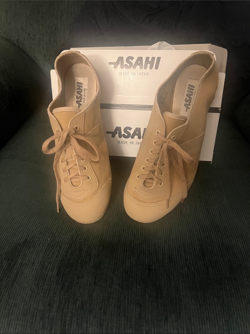 Women's Tan Lace-Up Jazz Dance Sneakers